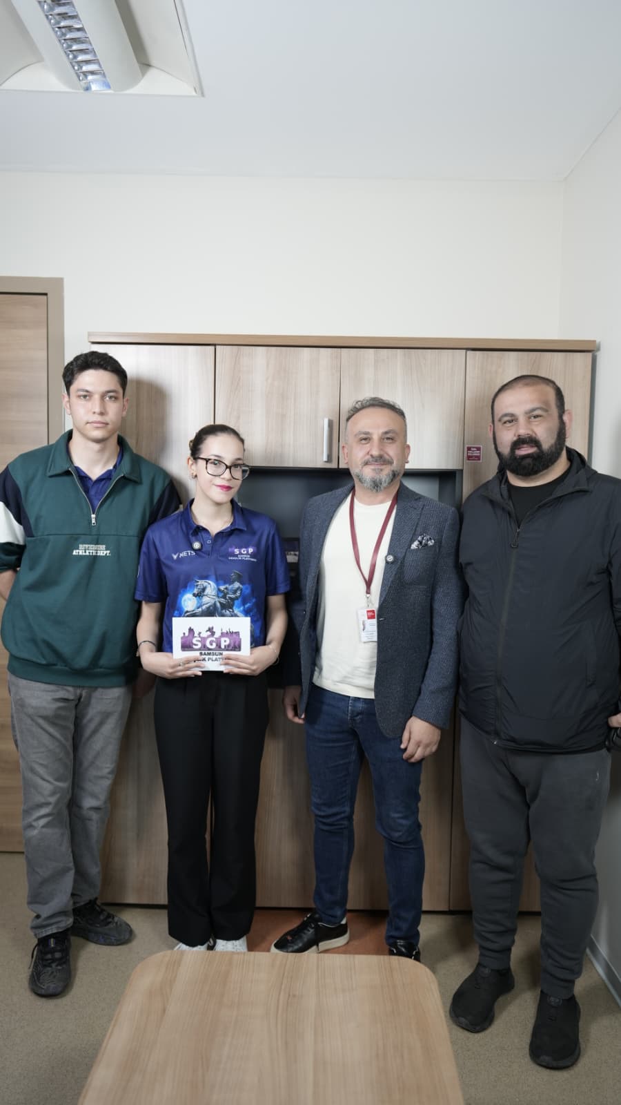 ÜROLOJİ UZMANI PROF. DR. CEMİL AYDIN GENÇLERE ANLATTI